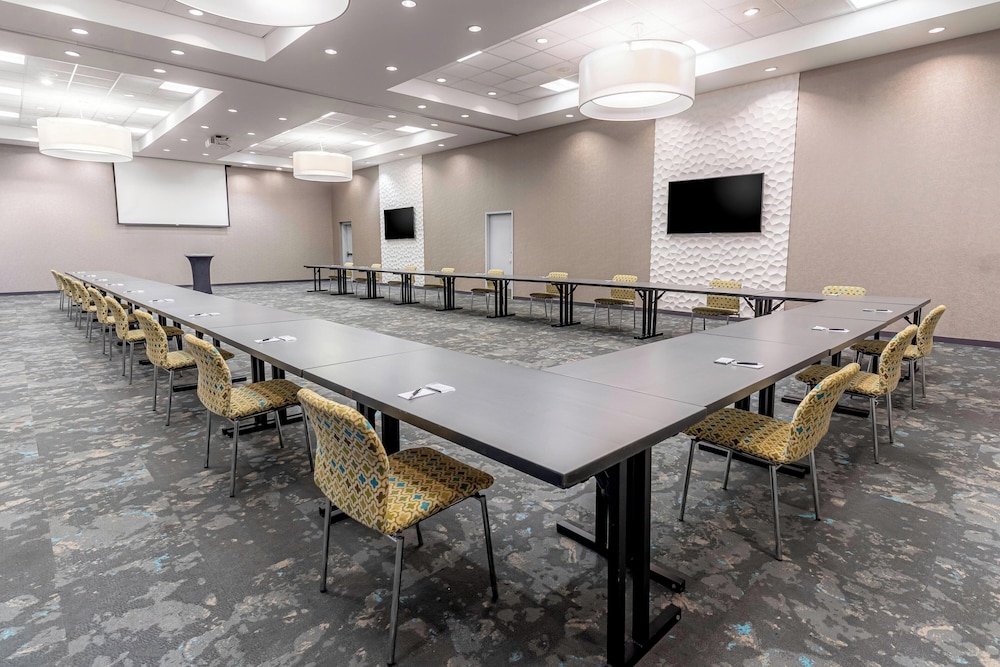 Aloft Jacksonville Tapestry Park - photo 30