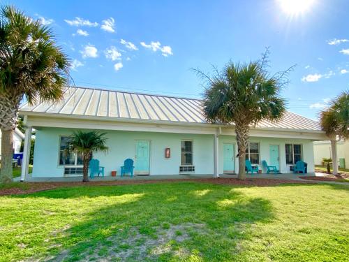 Island Inn of Atlantic Beach - photo 24