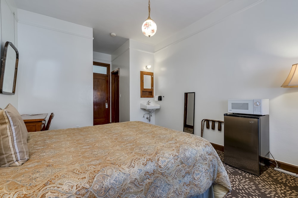 Ryan Hotel - photo 8