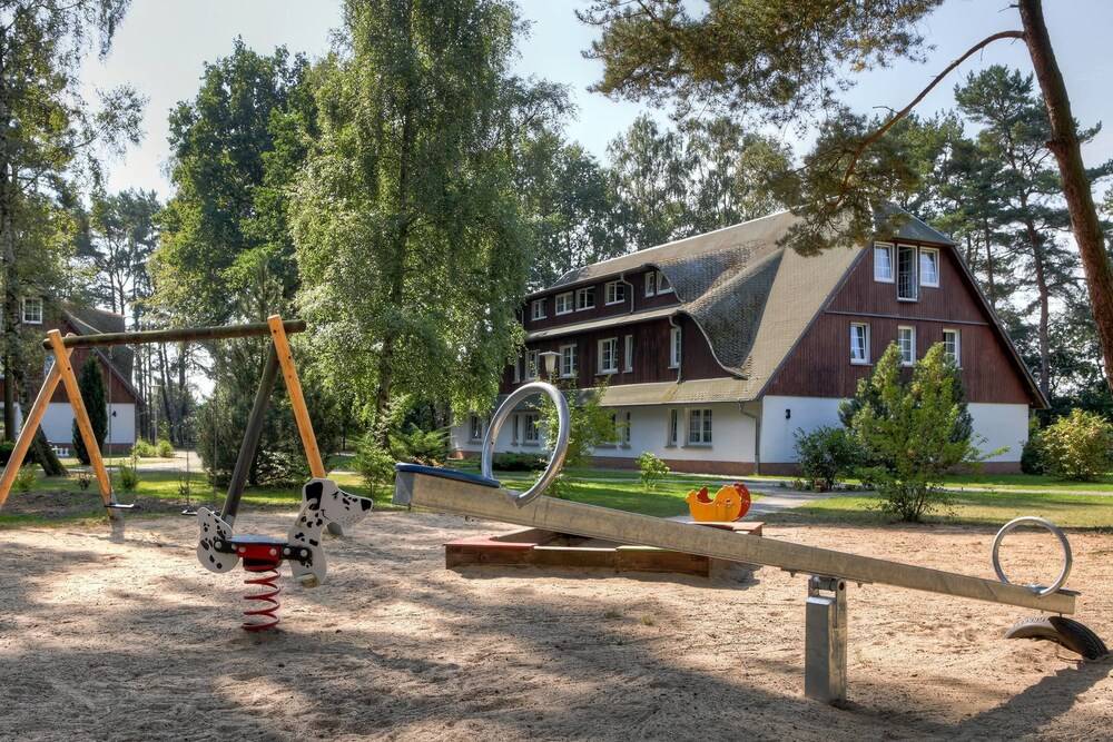 Childrens Play Area - Outdoor