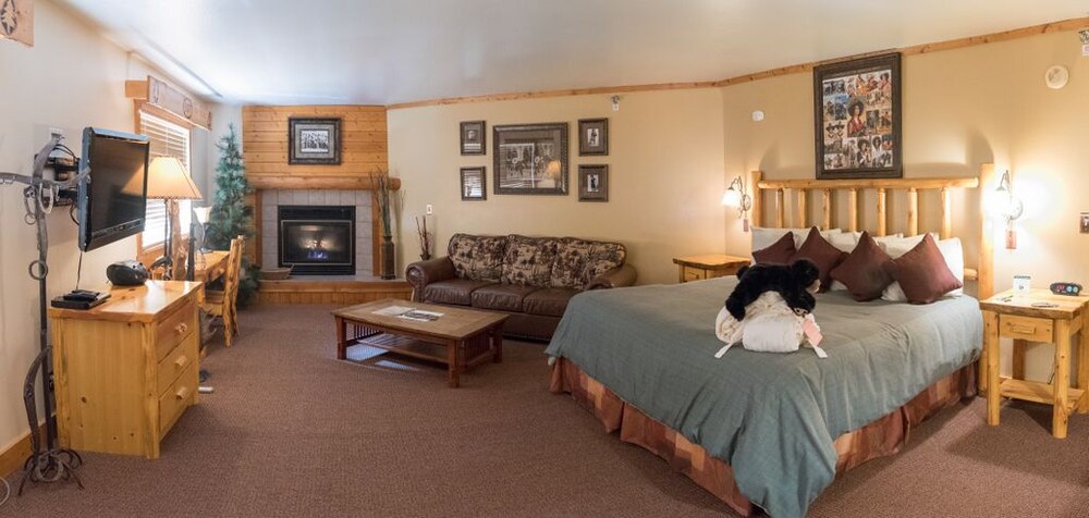 Spearfish Canyon Lodge - photo 16