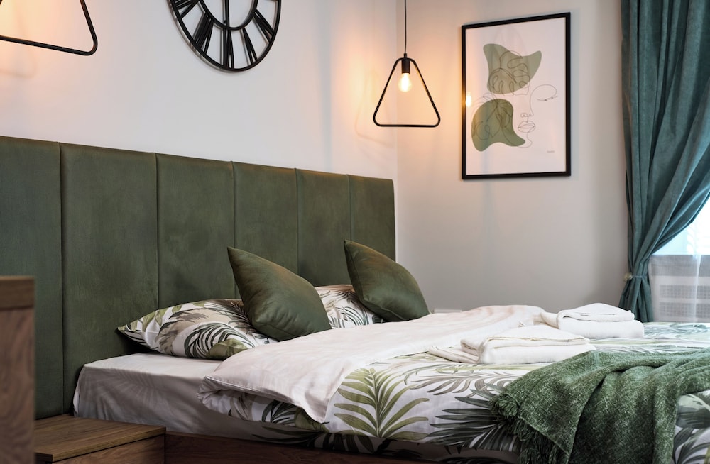 Brent Collection — 4-Star Luxury Hotel in Novi Sad, Serbia