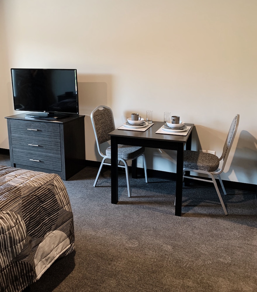 WoodSpring Suites Atlanta Airport - photo 3