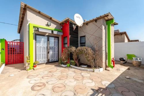 Monoshez — 4-Star Luxury Hotel in Benoni, South Africa