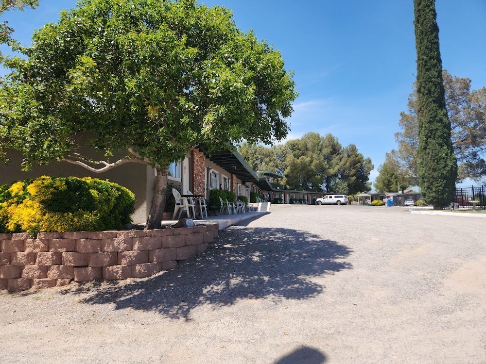 The View Motel - photo 37