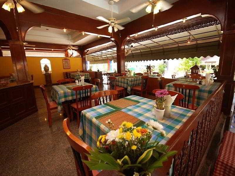Andaman Hill Hotel - last minute hotel in Phuket