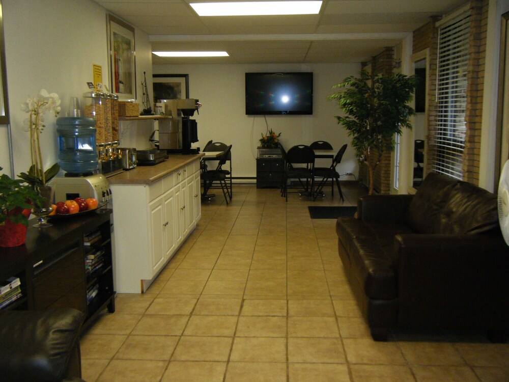 Countryside Inn Motel — Virden — photo 2
