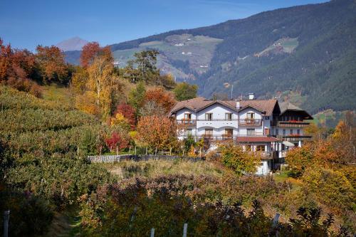 Ferienpension Zummüllerhof in Naz-Sciaves - Natz-Schabs, Italy