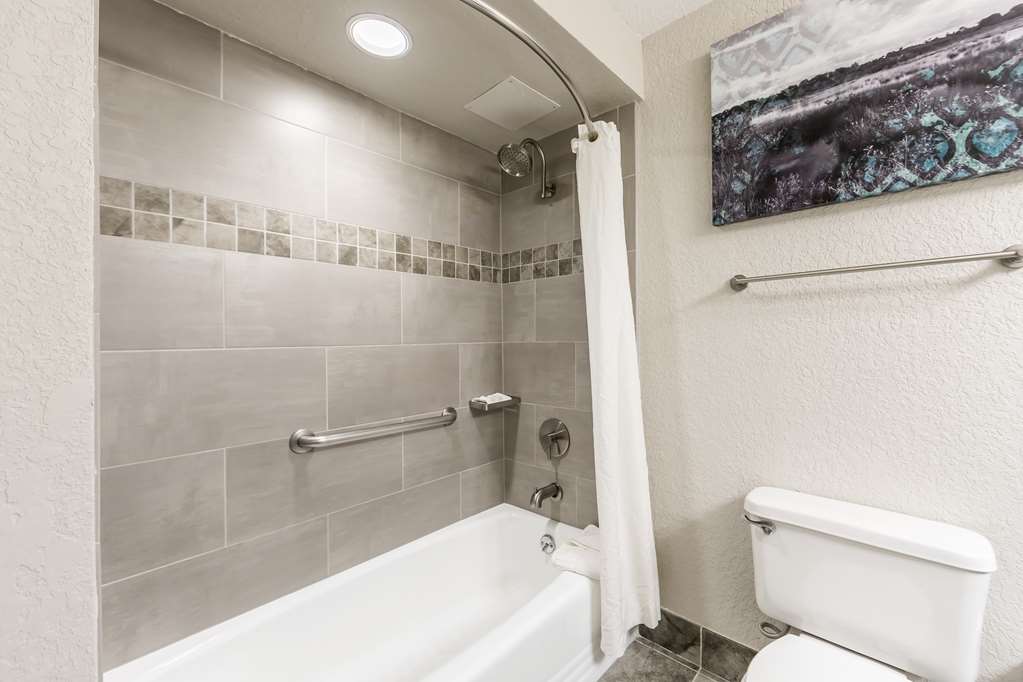Best Western Plus Sebastian Hotel & Suites - photo 22
