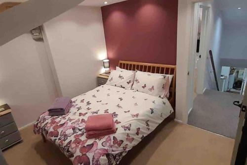 Willow Cottage Cosy Cornish Rural Retreat Dog Friendly Cornwall — 4-Star Luxury Hotel in Truro, United Kingdom