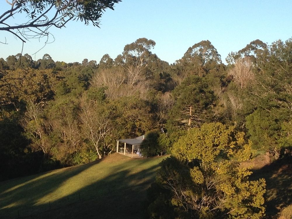 Jacaranda Cottages - carbon neutral hotel in Witta