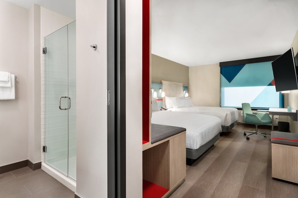 avid hotel Perry National Fairground Area by IHG - photo 10