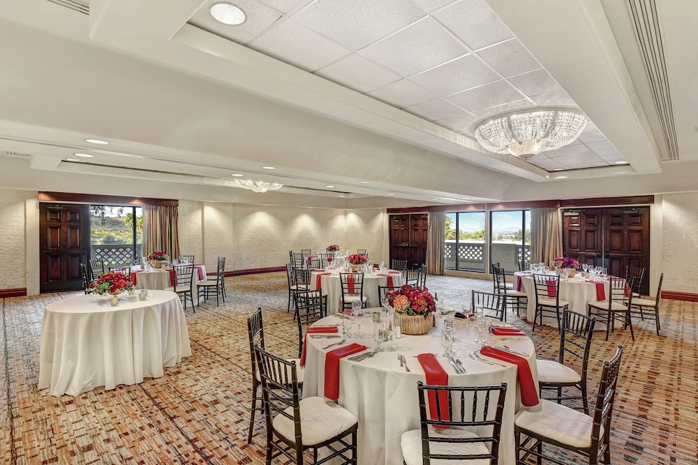 Hilton Phoenix Tapatio Cliffs Resort - photo 117