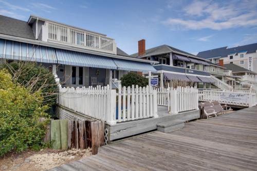 The Inn on the Ocean - photo 18