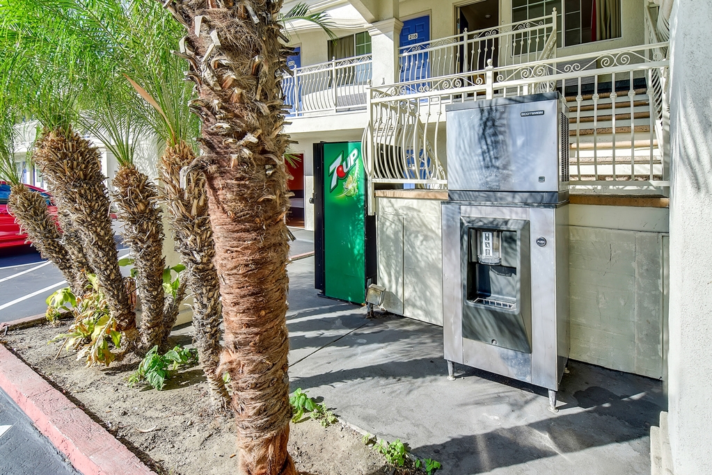 Motel 6 Garden Grove - photo 23