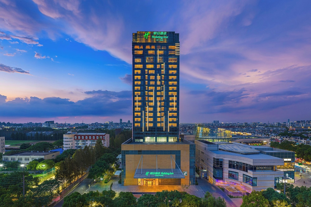 Baoyan Hotel — 4-Star Luxury Hotel in Shanghai, People's Republic of China