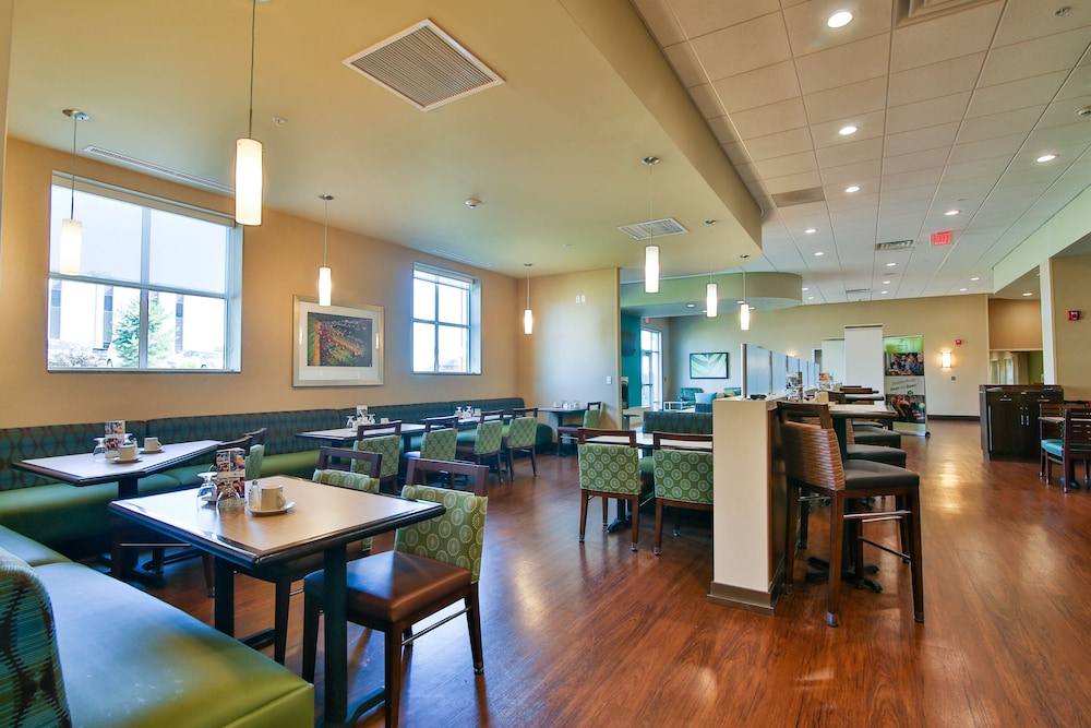 Holiday Inn Bismarck by IHG - photo 63