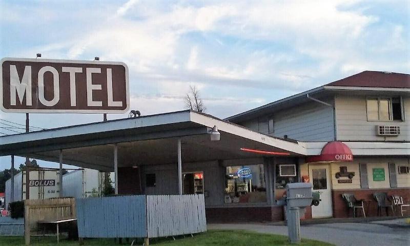 Davis Motel - photo 6