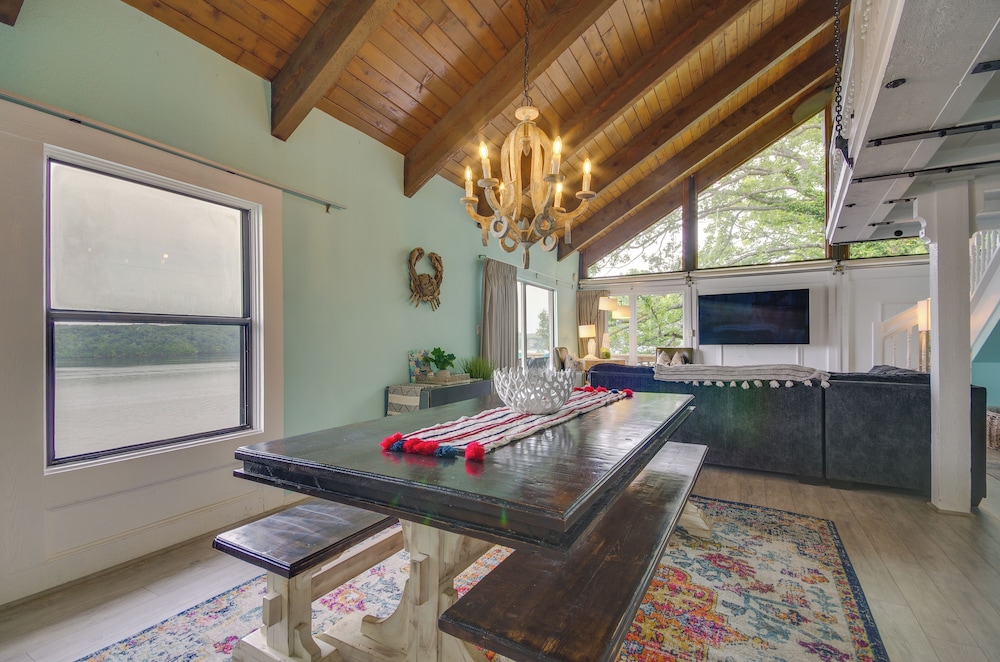 Waterfront Views & Resort Perks: Osage Beach Home - photo 24