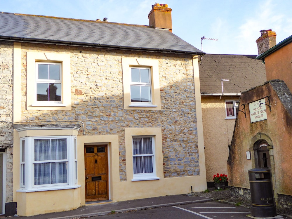 Harbour Cottage — 4-Star Luxury Hotel in Watchet, United Kingdom