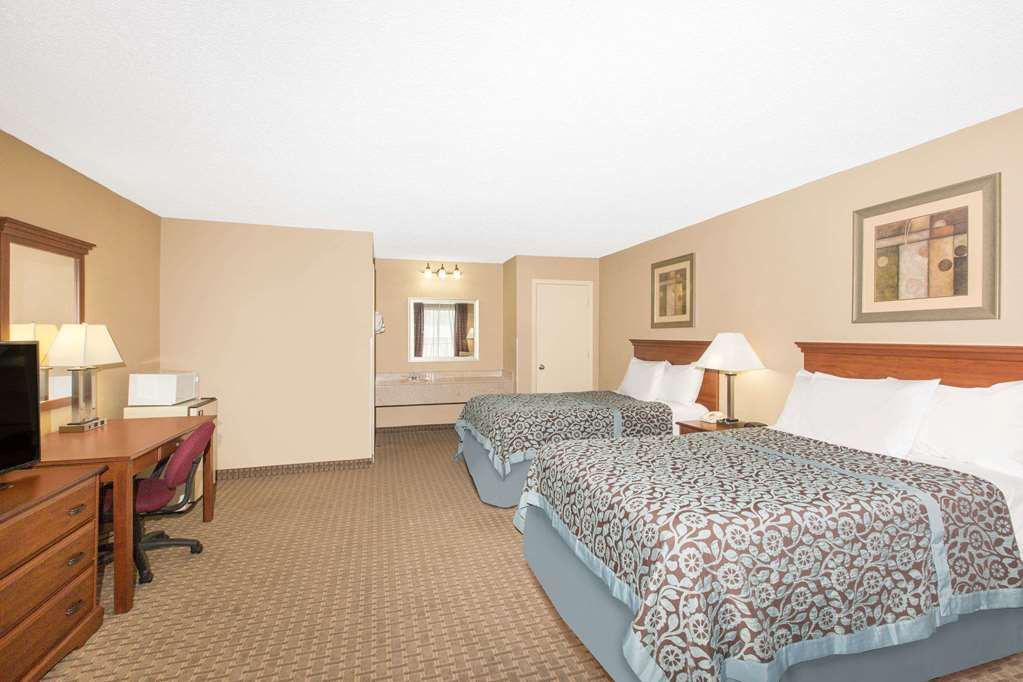 Days Inn by Wyndham Ripley - photo 9