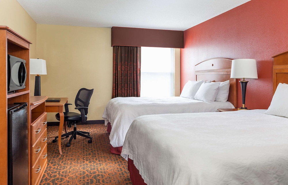 Hampton Inn Minneapolis Burnsville - photo 9