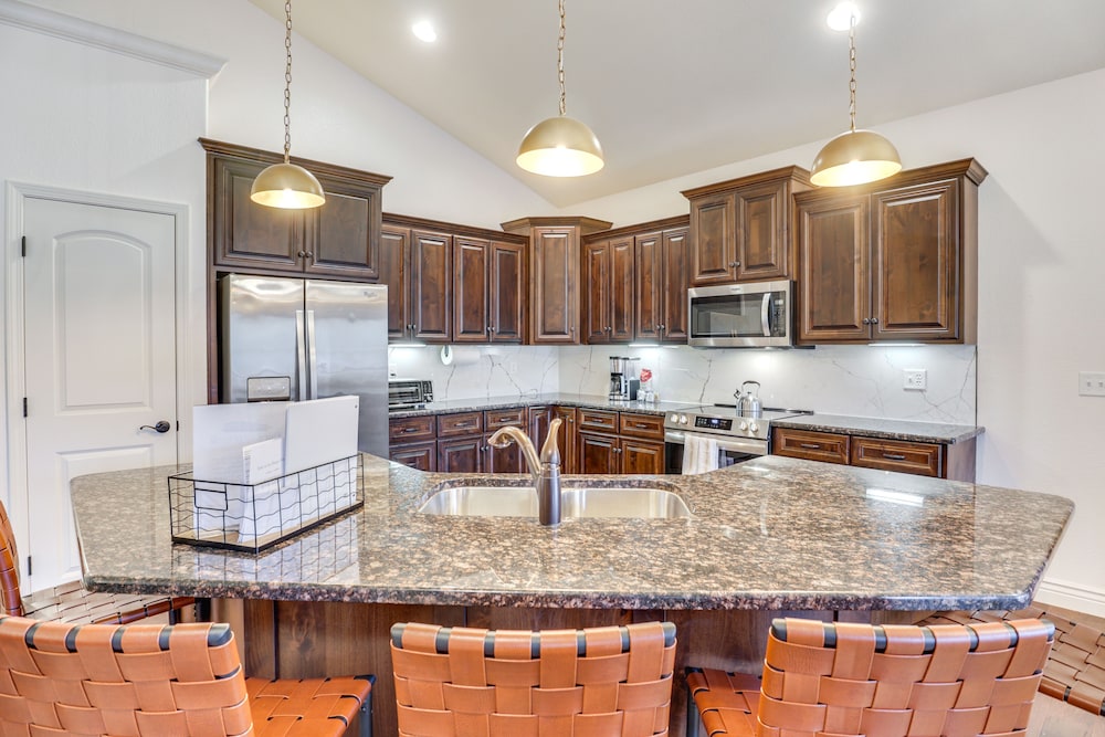 Golf course View Resort Home in Lake of the Ozarks - photo 6