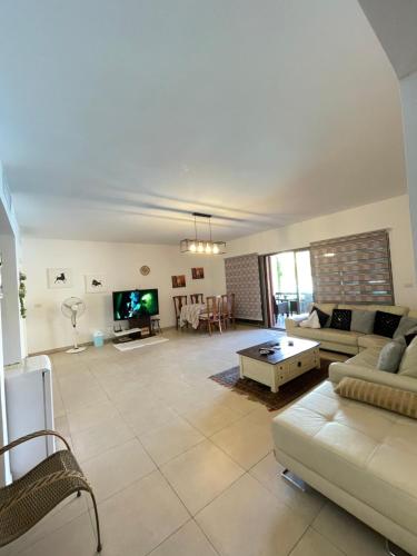 Gorgeous Pool View Apartment Tala Bay Resort Aqaba — Aqaba — photo 5