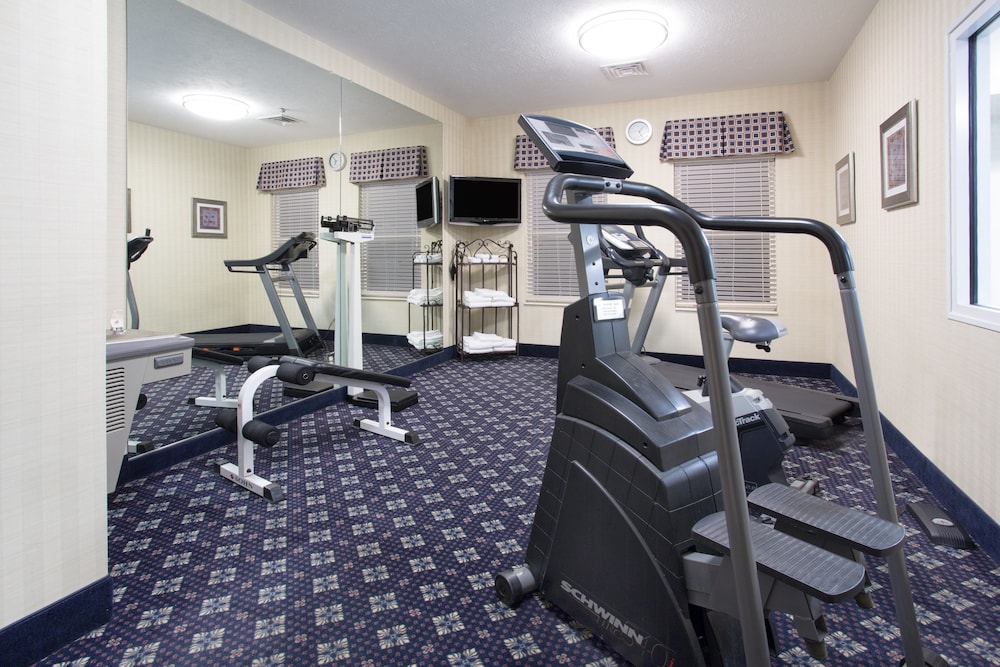 Abilene Inn & Suites - photo 20