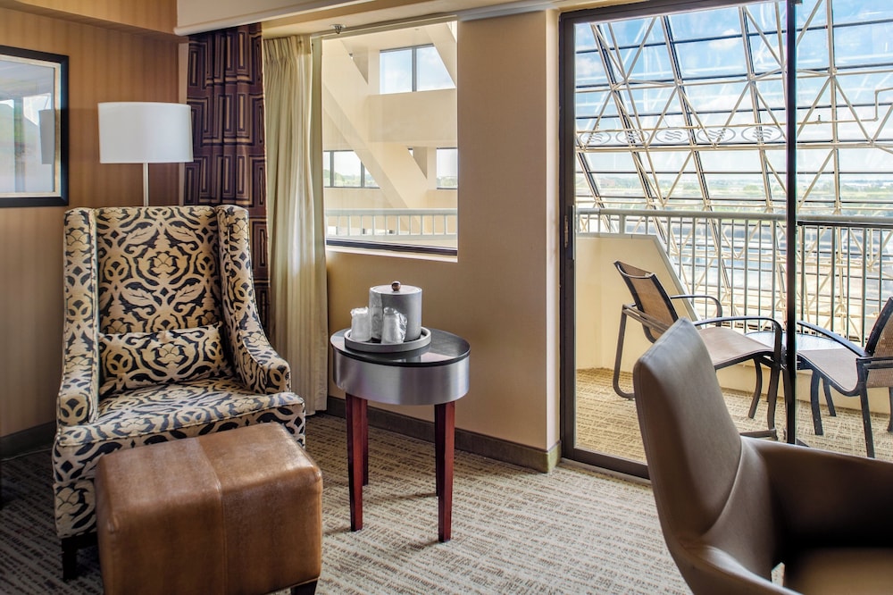Crowne Plaza St. Louis Airport by IHG - photo 110