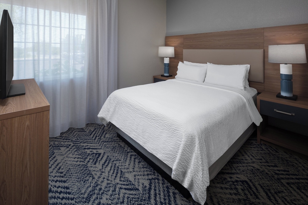 Candlewood Suites St Robert by IHG - photo 2