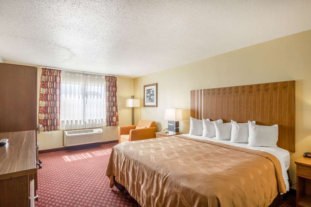 Quality Inn Mineral Point - photo 13