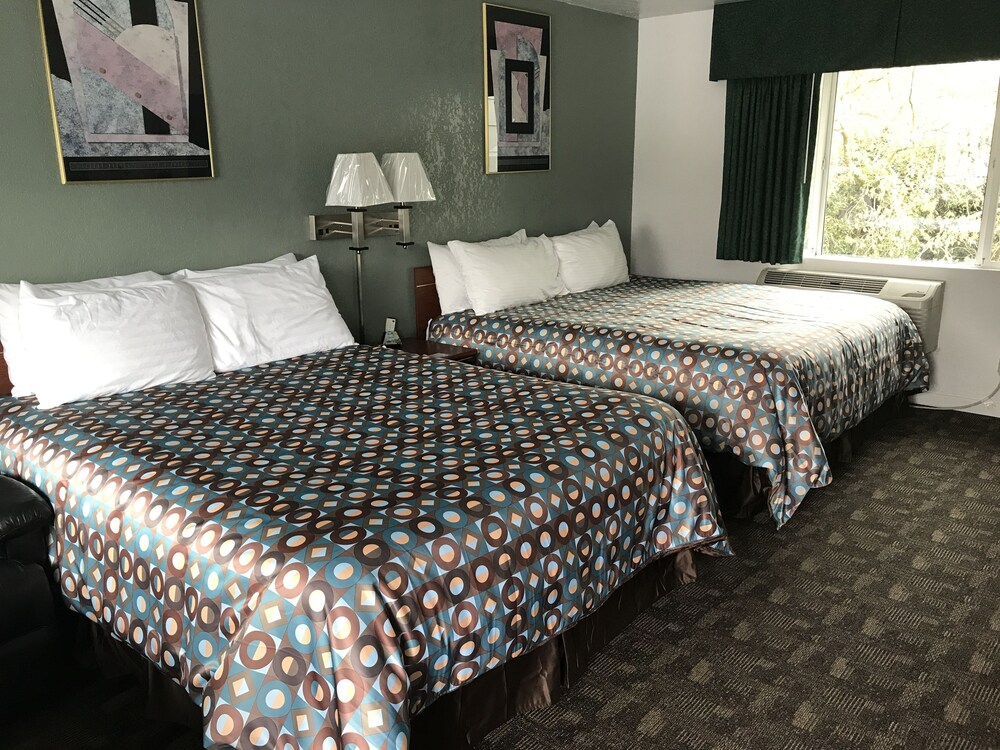 Phoenix Motel - photo 10
