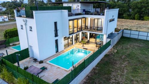 Luxe Waters Retreat in Mostar, Bosnia and Herzegovina
