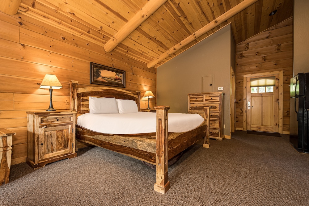The Lodges at Sunset Village - photo 24
