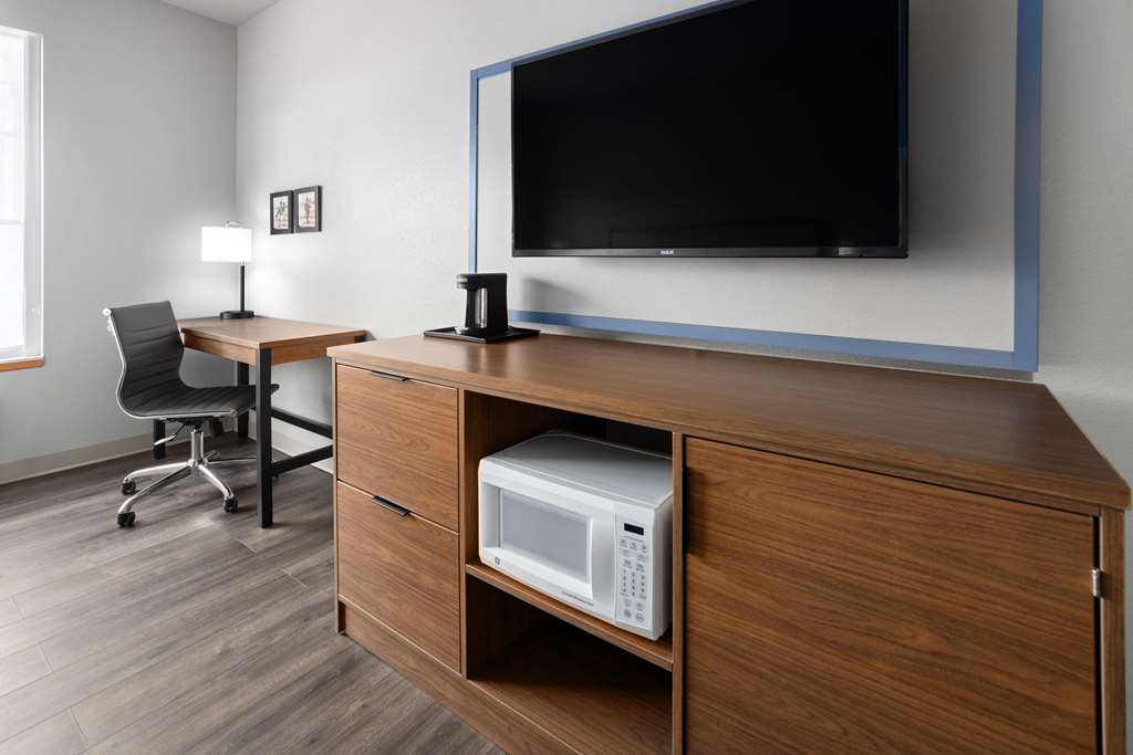 AmericInn by Wyndham Iron Mountain - photo 24