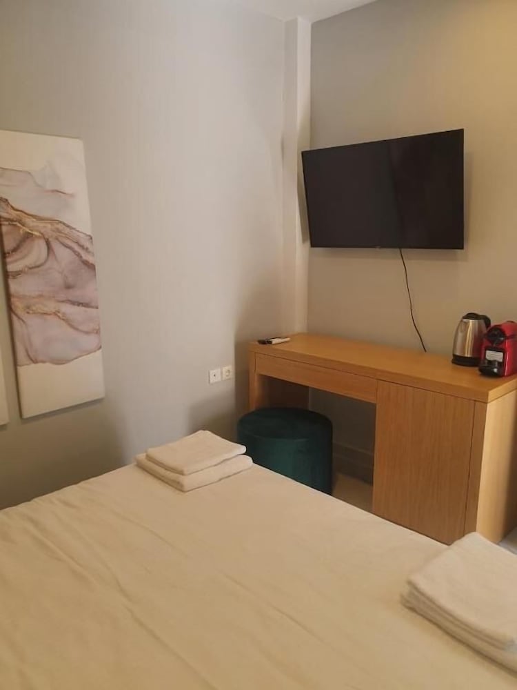 Solomou Inn Boutique Rooms — Athens — photo 5