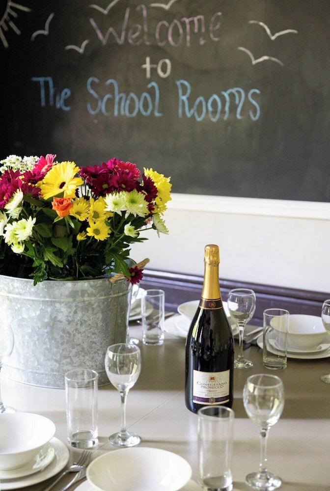 The New School Rooms 8154002 — Corsham
