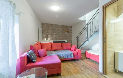 2 Bedroom Amazing Home In Bale — 4-Star Luxury Hotel in Bale, Croatia