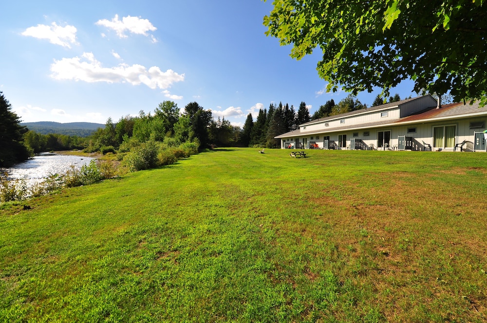 Sun & Ski Inn And Suites - photo 110