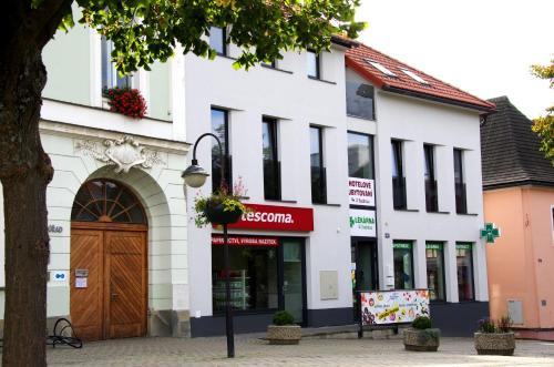 Hotelové Ubytování U Radnice — hotel in Valasske Klobouky