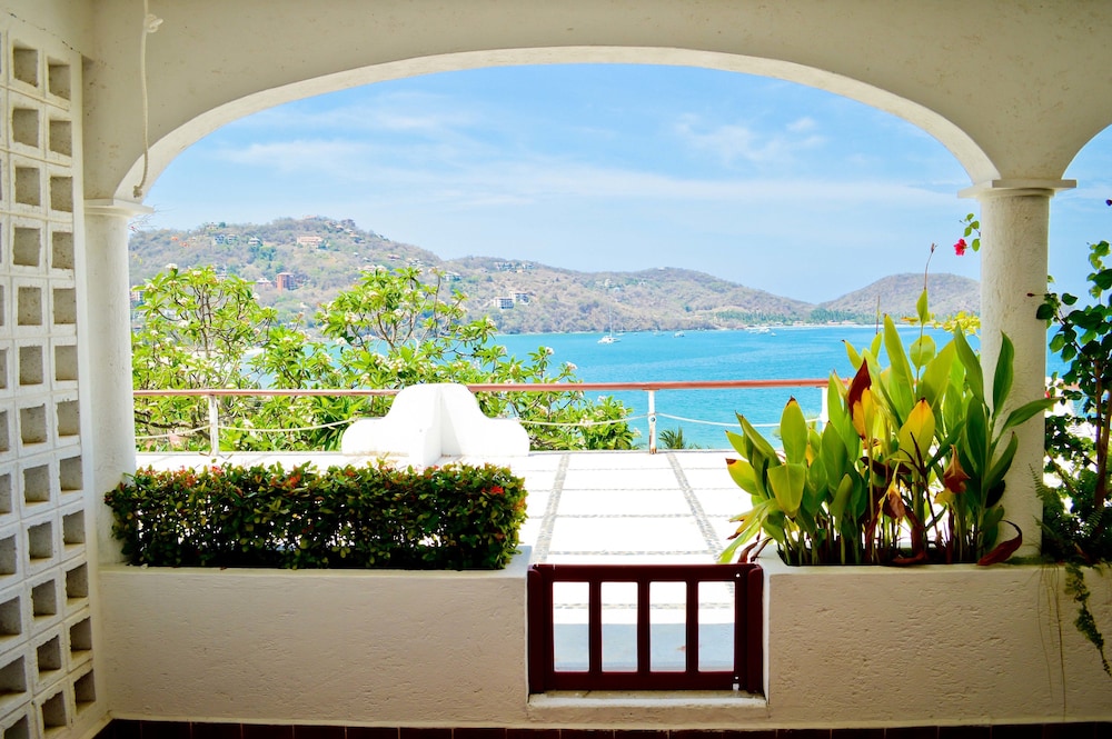 Beach/ocean view