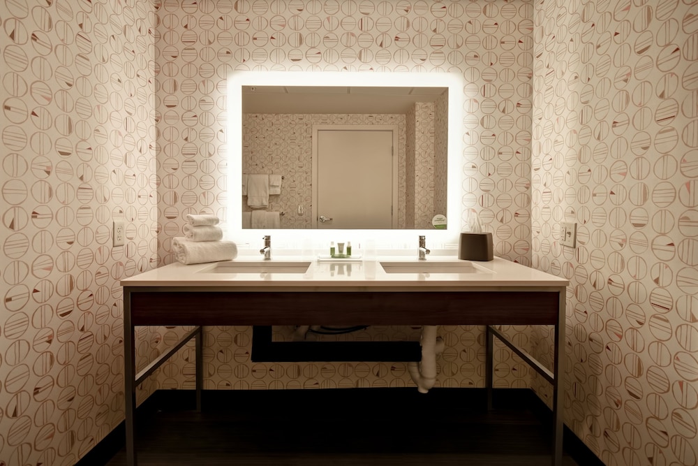 Holiday Inn Lancaster by IHG - photo 16