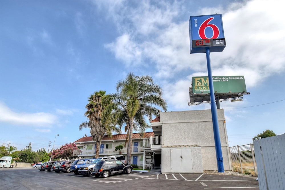 Motel 6 Los Angeles Norwalk - photo 24