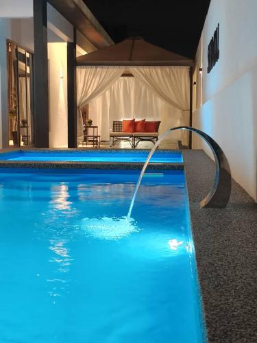 Serindu Cozy Mslim Homestay with Private Pool and BBQ — 4-Star Luxury Hotel in Port Dickson, Malaysia
