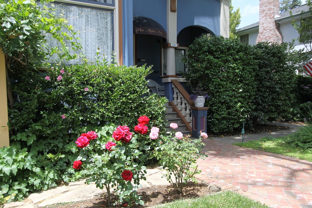 Napa Inn - photo 72
