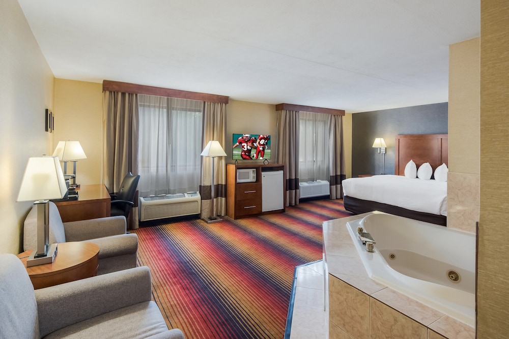 Red Roof Inn Fairfield - photo 14