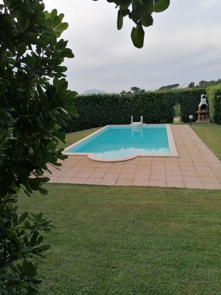 Le Vecchie Scuderie — hotel in Fara In Sabina