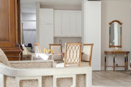 Private Penthouse NO Loadshedding