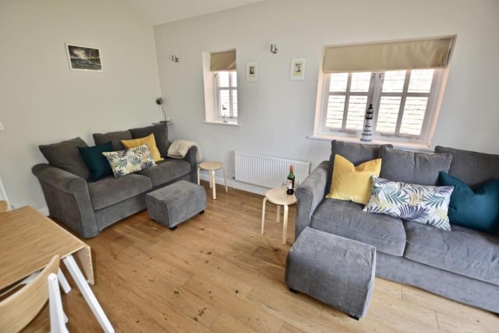 The Back Barn Stylish seaside barn Crabpot Cottages Sheringham in Cromer, United Kingdom